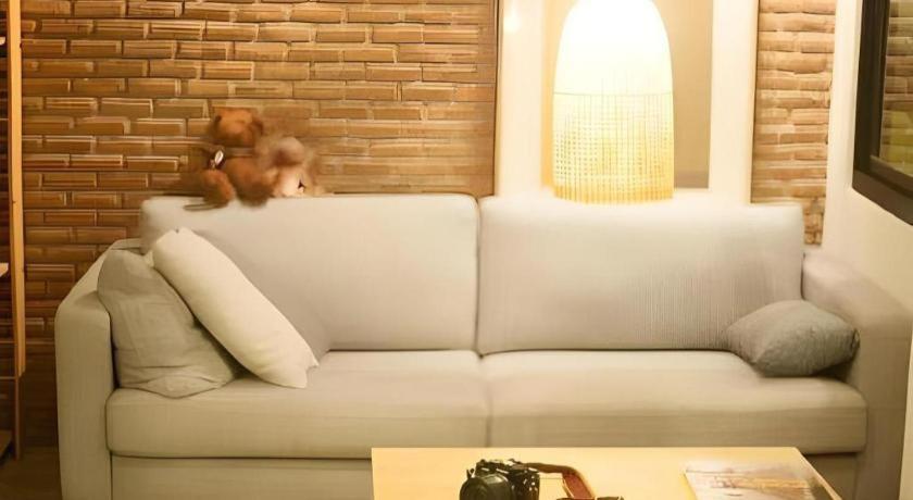 Yellow Moon Hotel Pattaya Bagian luar foto